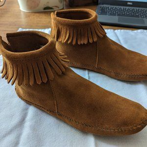 Minnetonka Back-zip Soft Sole Moccasins - Women's Size 9